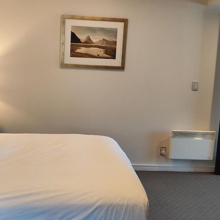 Nugget Point Hotel Queenstown Exterior photo